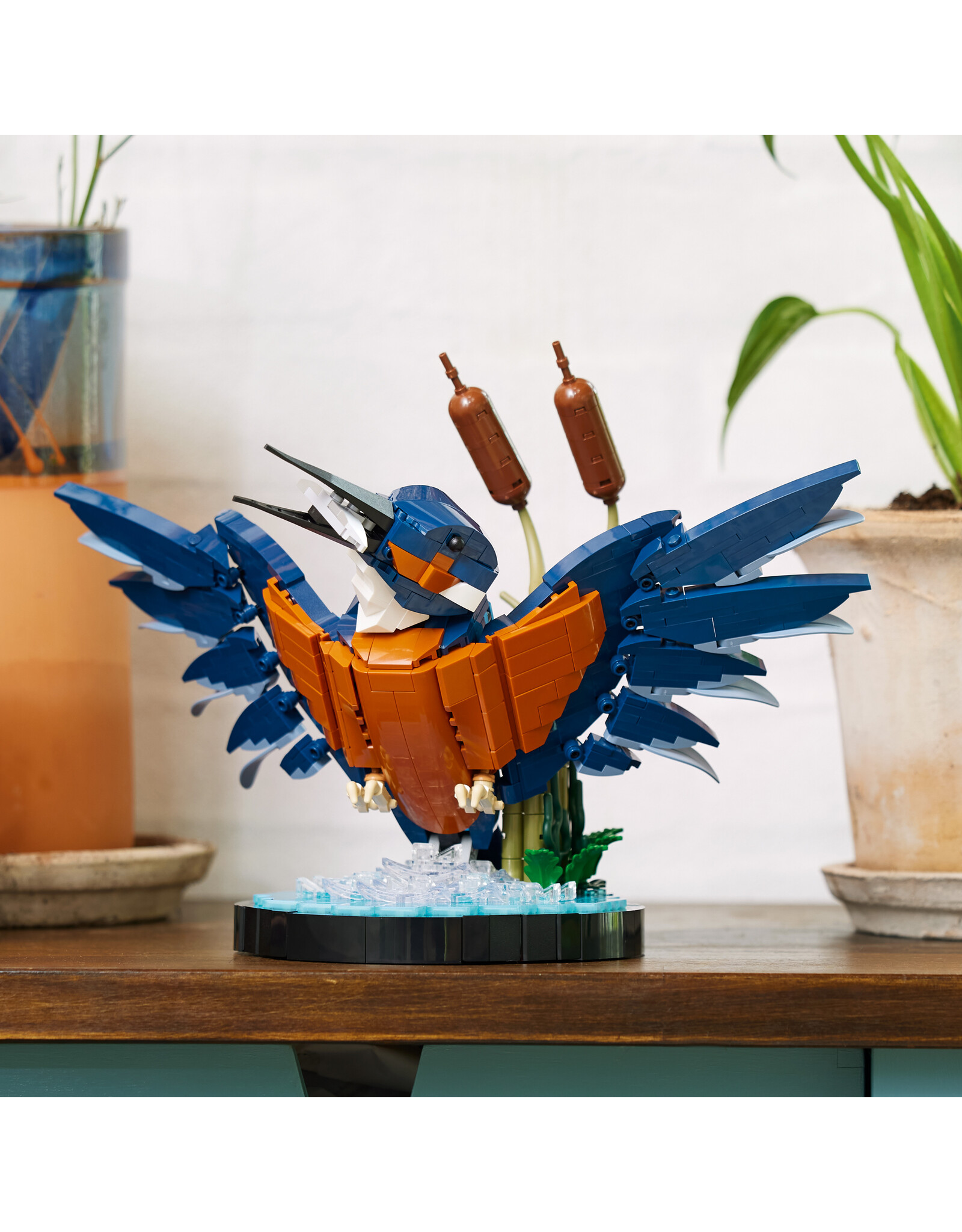 LEGO Icons 10331  Kingfisher Bird