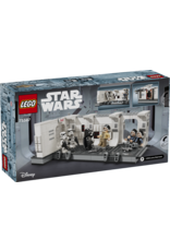 LEGO Star Wars 75387 Boarding the Tantive IV