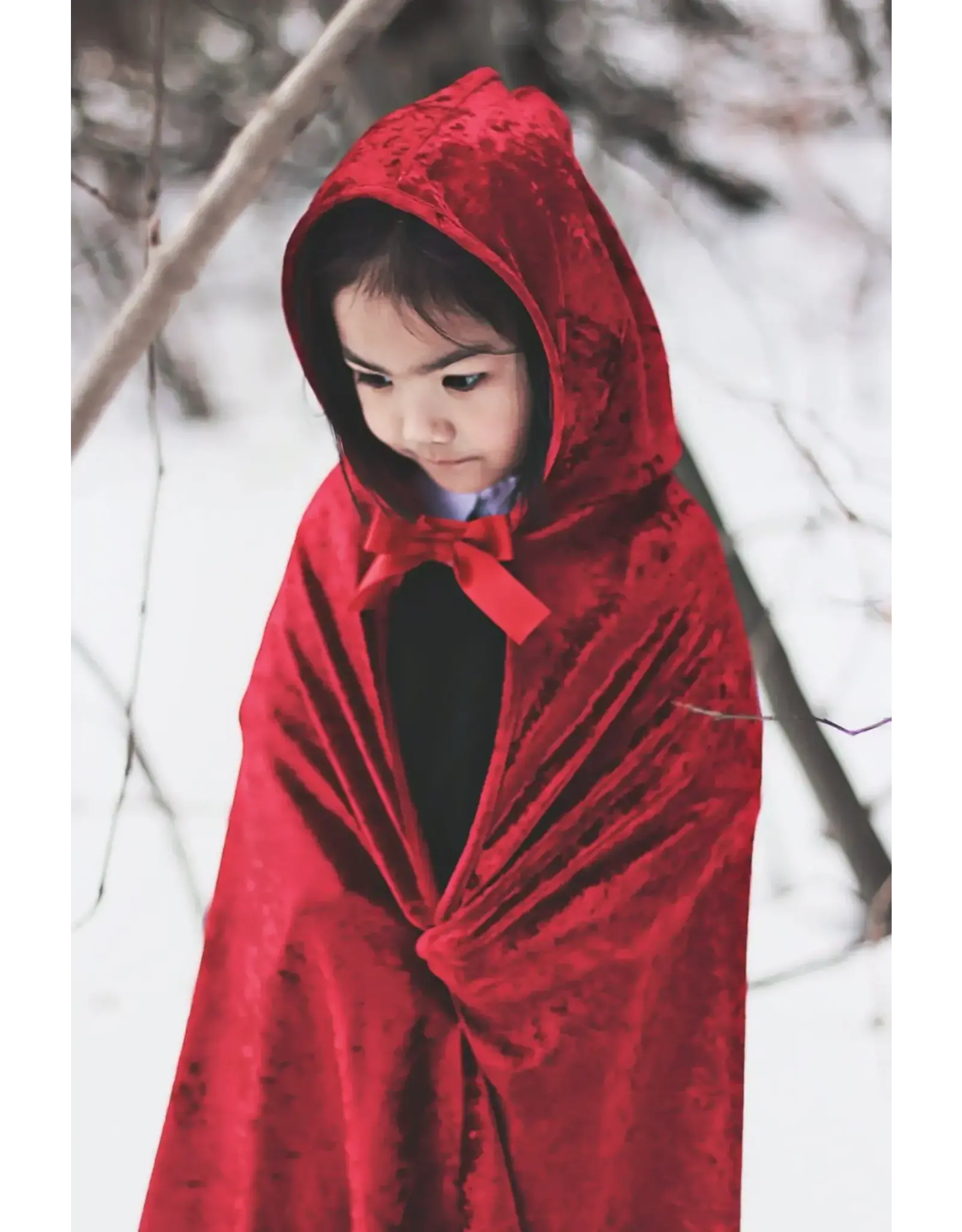 Great Pretenders Little Red Riding Hood Cape Size 7-8