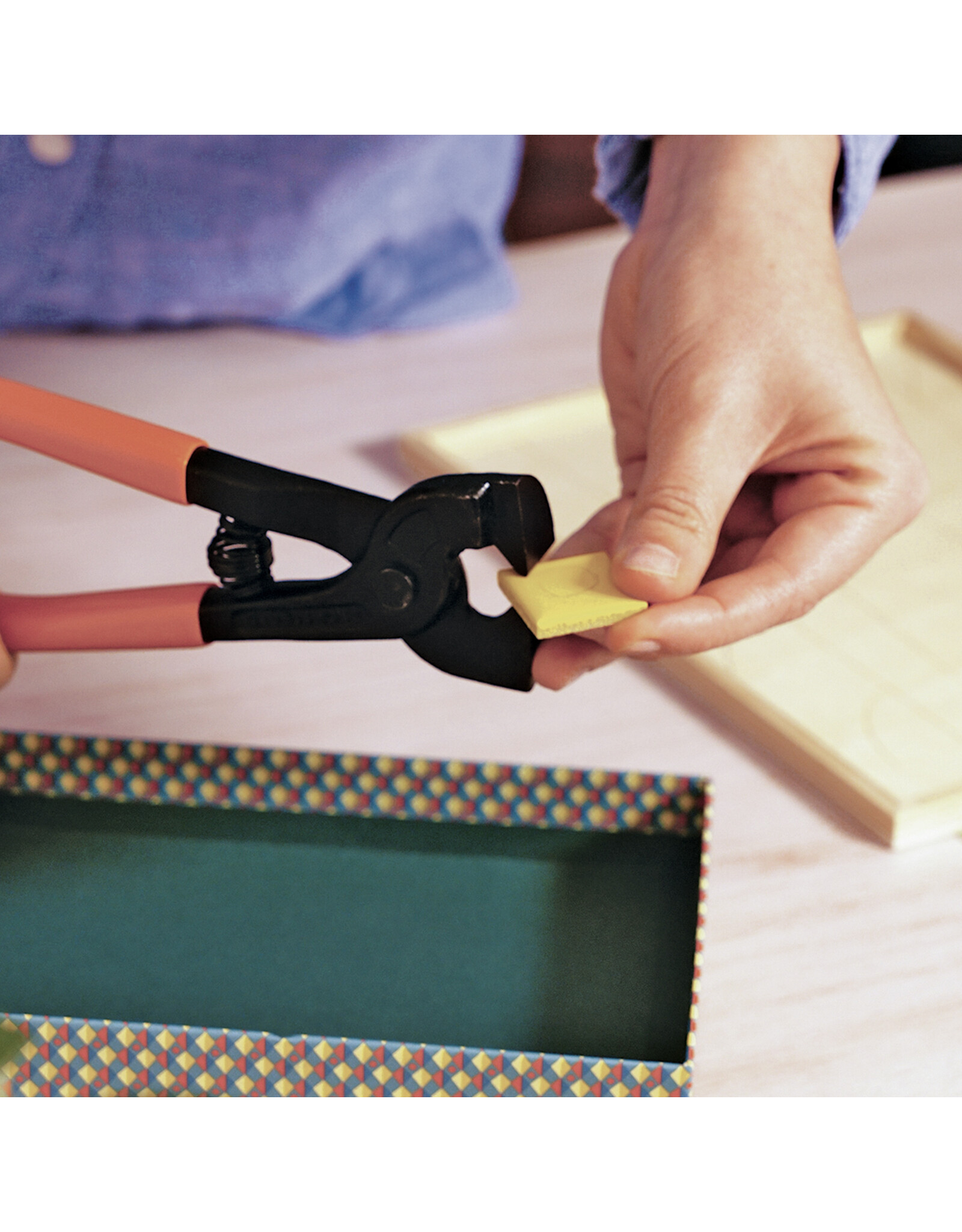 Djeco Atelier 73 : Mosaic - Peacock