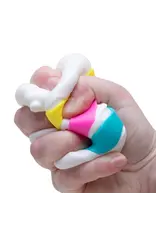 Schylling Peace O Cake Needoh