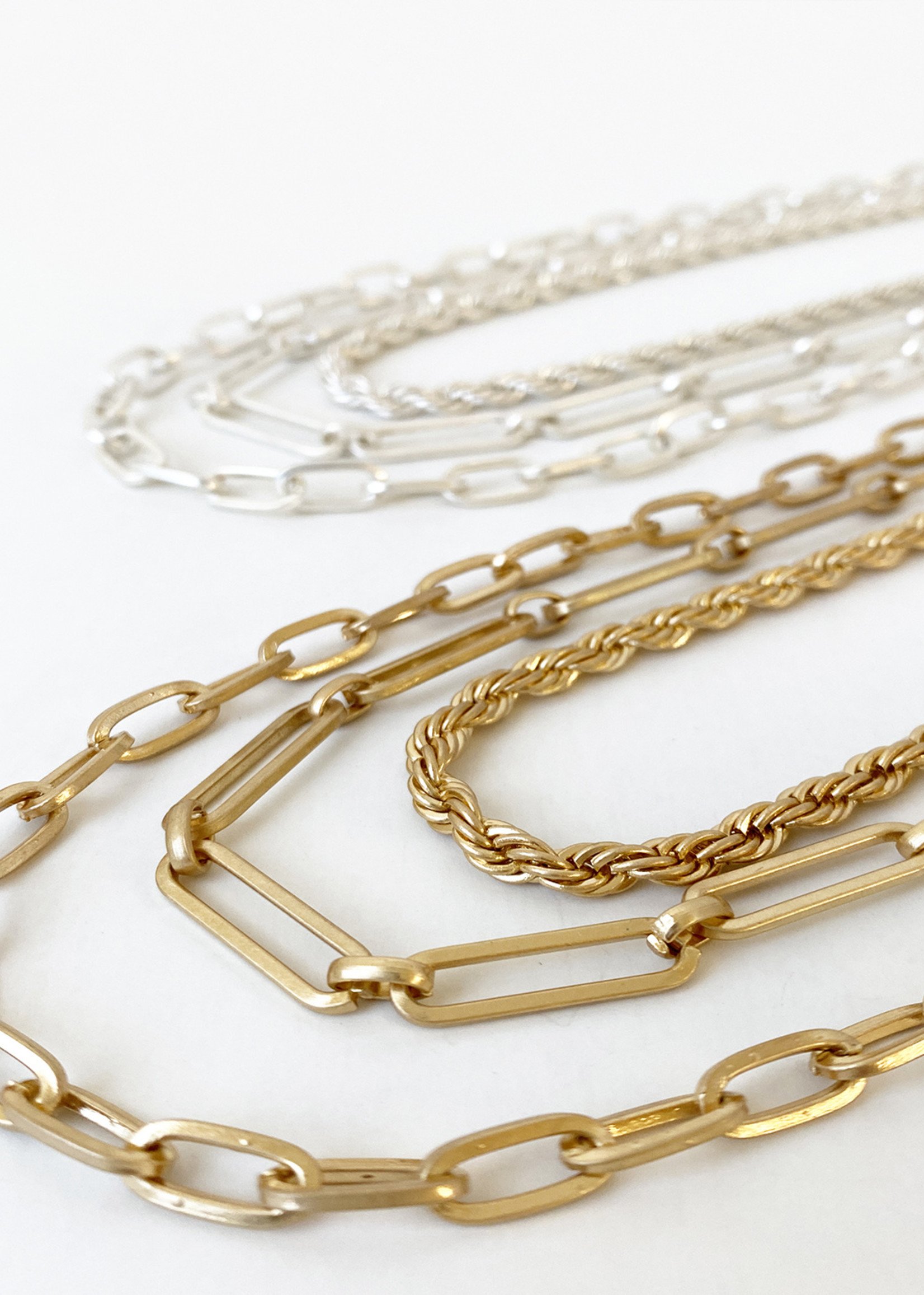 Caracol Triple Layer Chain Necklace