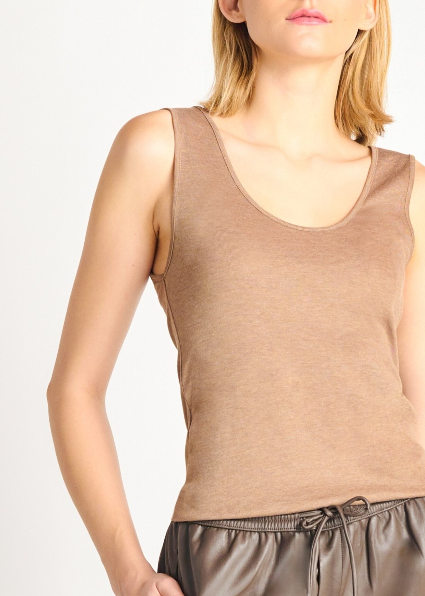 Scoop Neck Ribbed Knit Tank