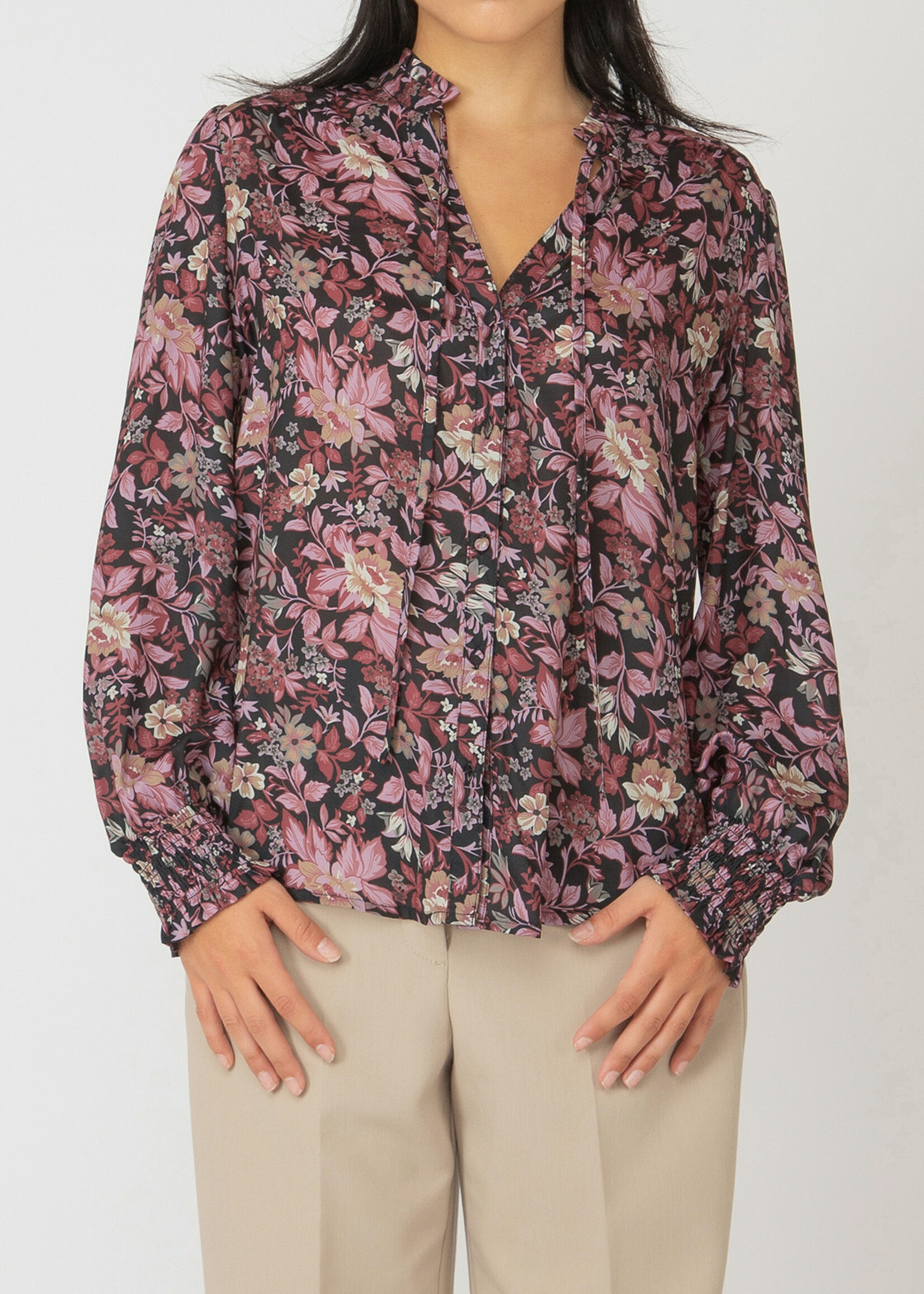 Black Tape CLEARANCE: Floral Tie Blouse