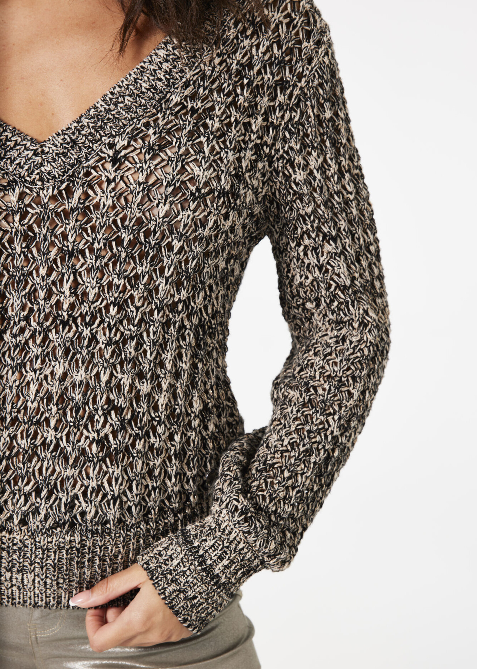Metallic v neck sweater discount