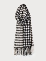 Reversible Houndstooth Pattern Scarf