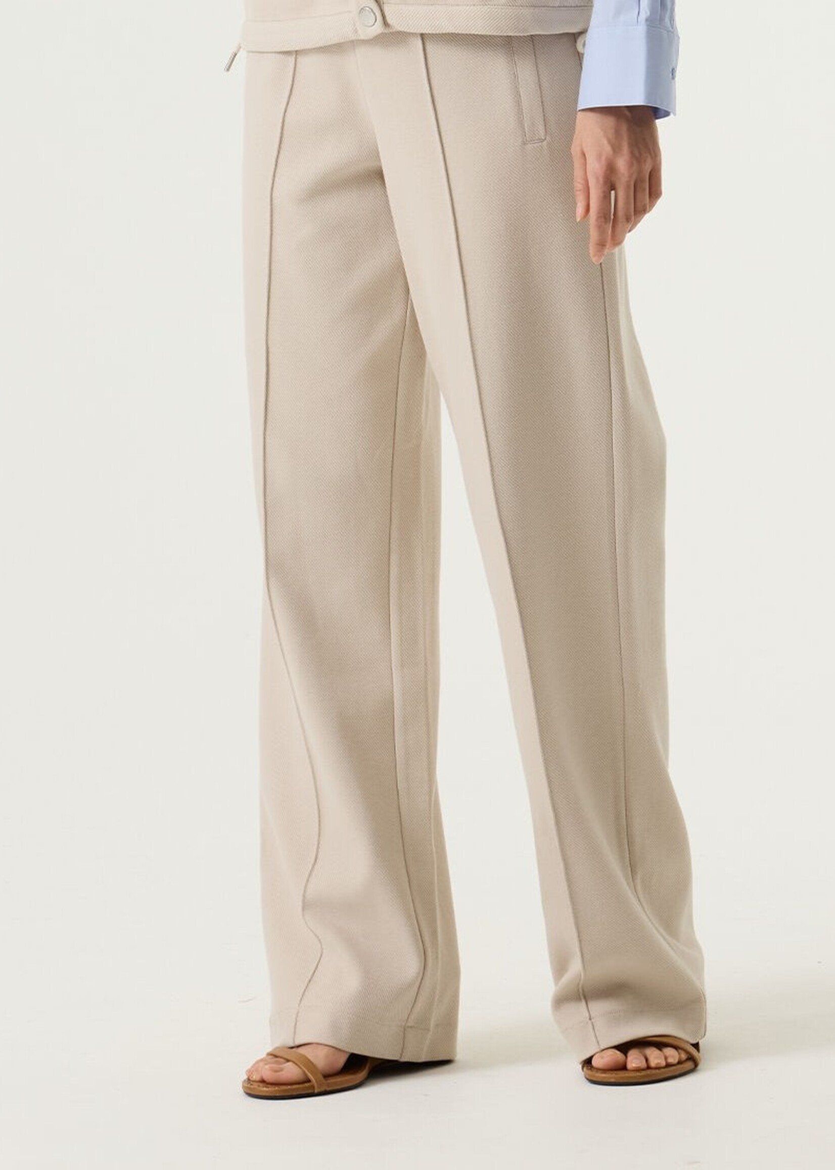 Garcia Pintuck Pull-on Pants