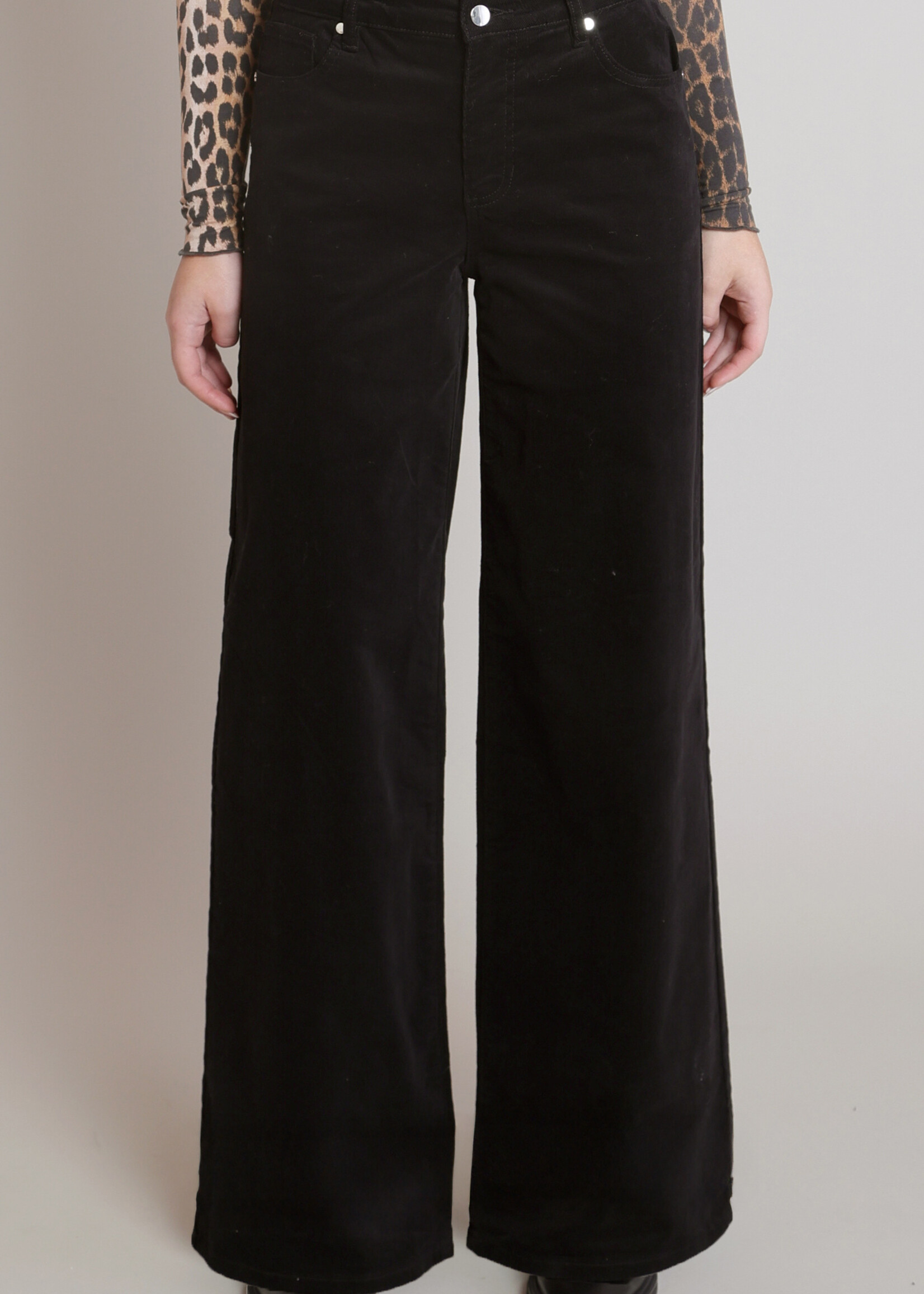 Wide-Leg Corduroy Pants