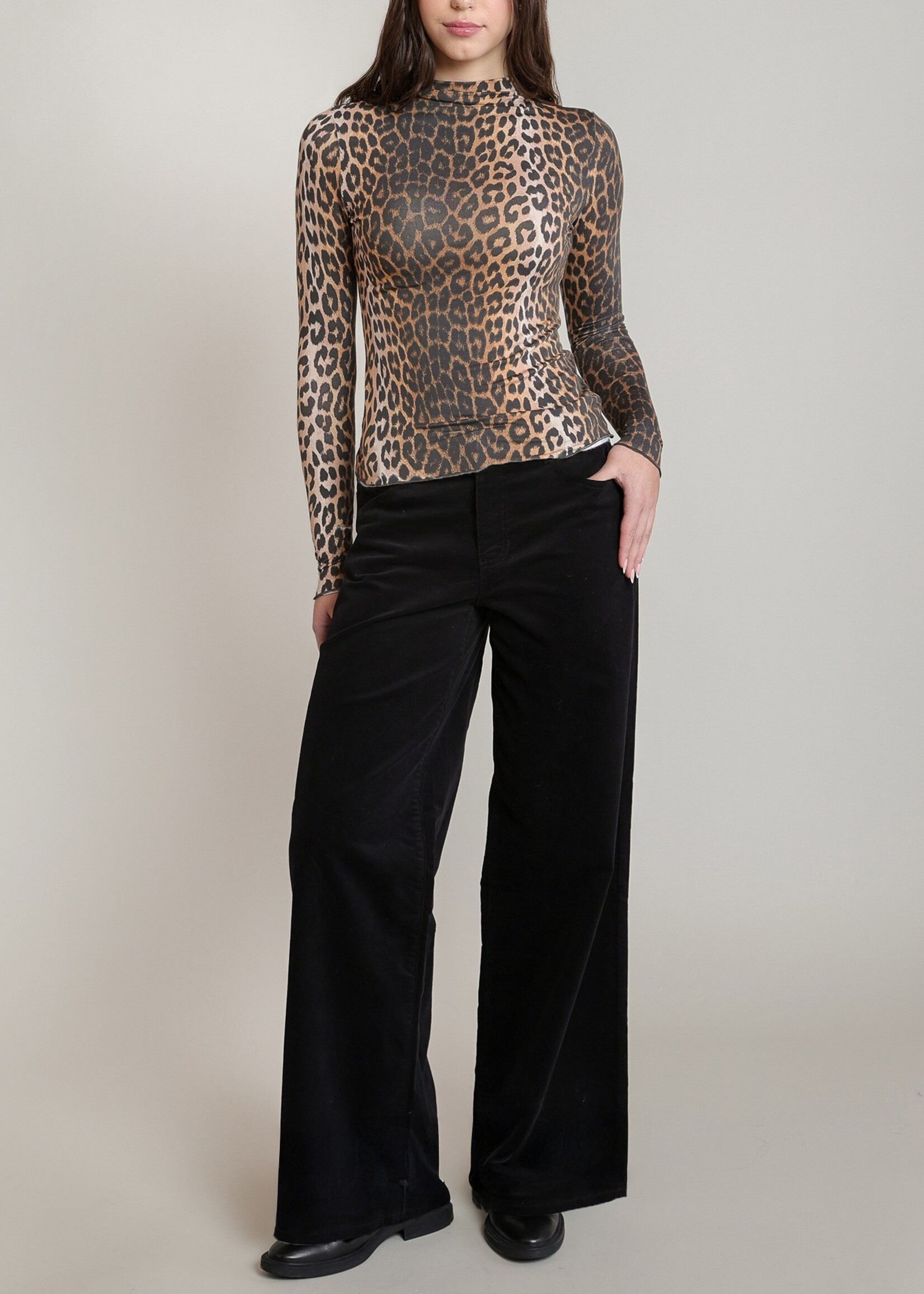 Wide-Leg Corduroy Pants