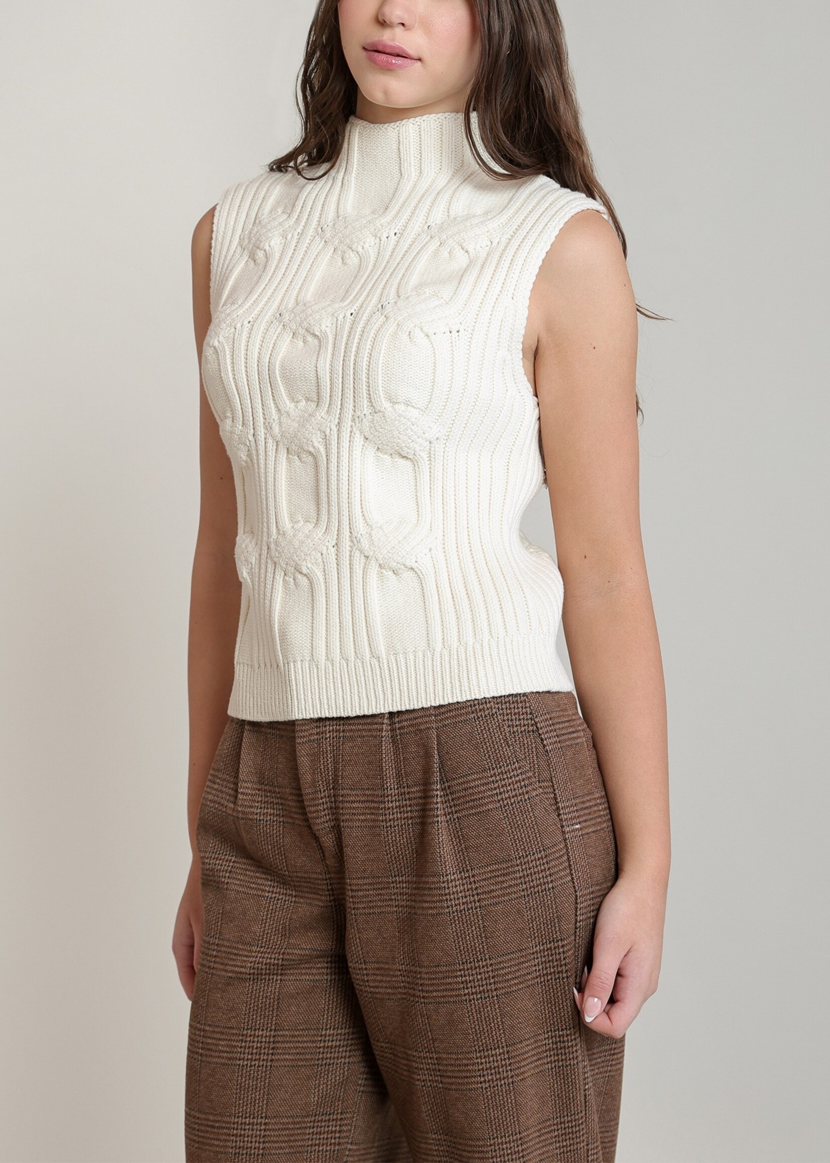 Cable Knit Mockneck Vest