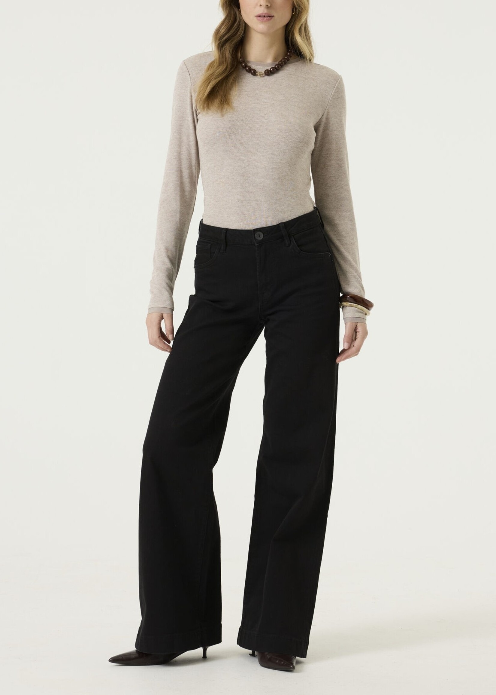 L/S Mesh Collar Crewneck Top