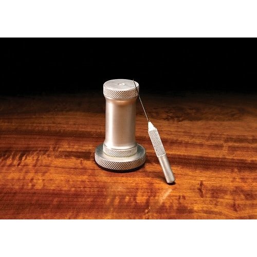 Hareline Aluminum Bodkin With Holder Hareline Aluminum Bodkin With Holder