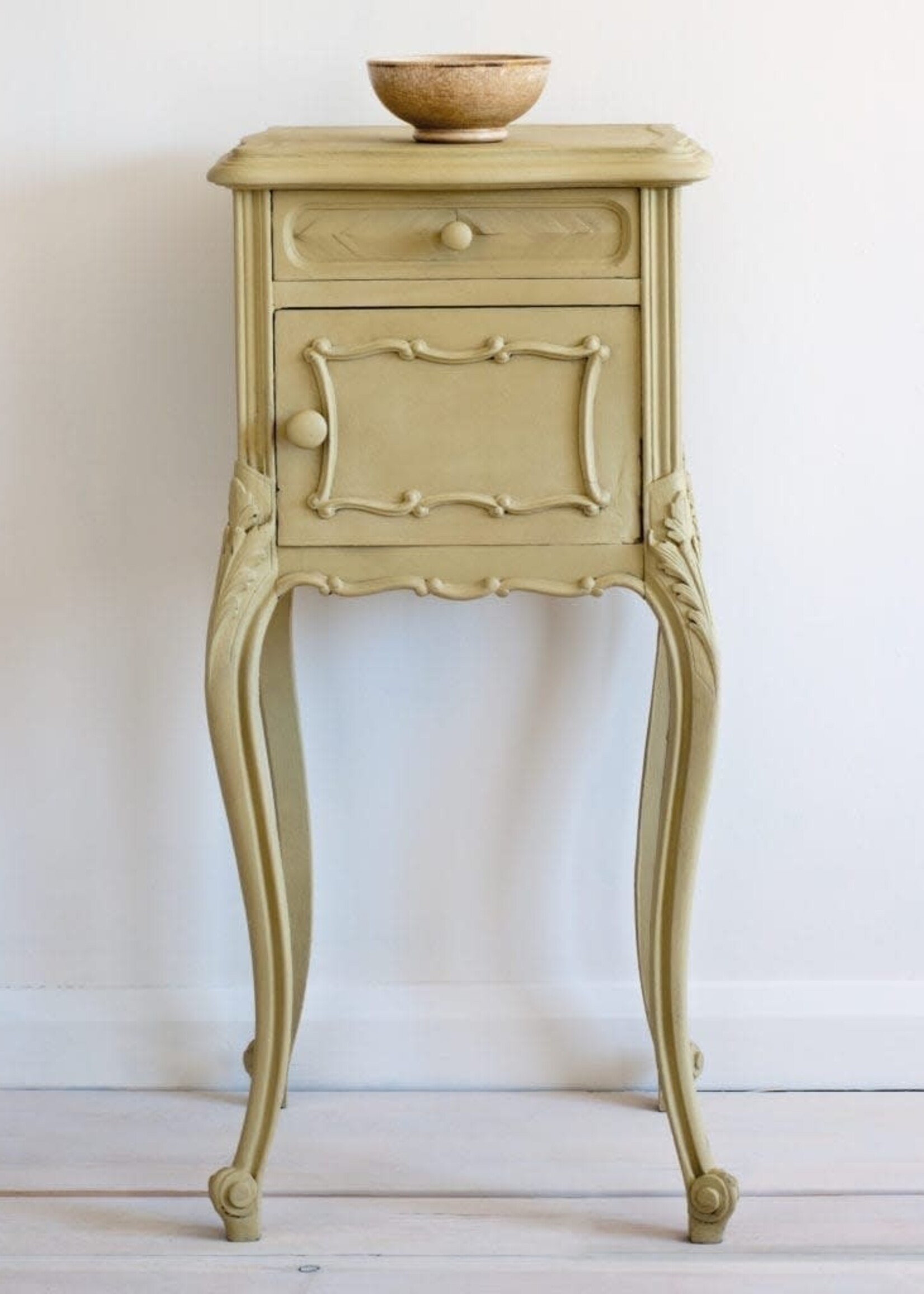 Annie Sloan Versailles 1L Chalk Paint® by Annie Sloan