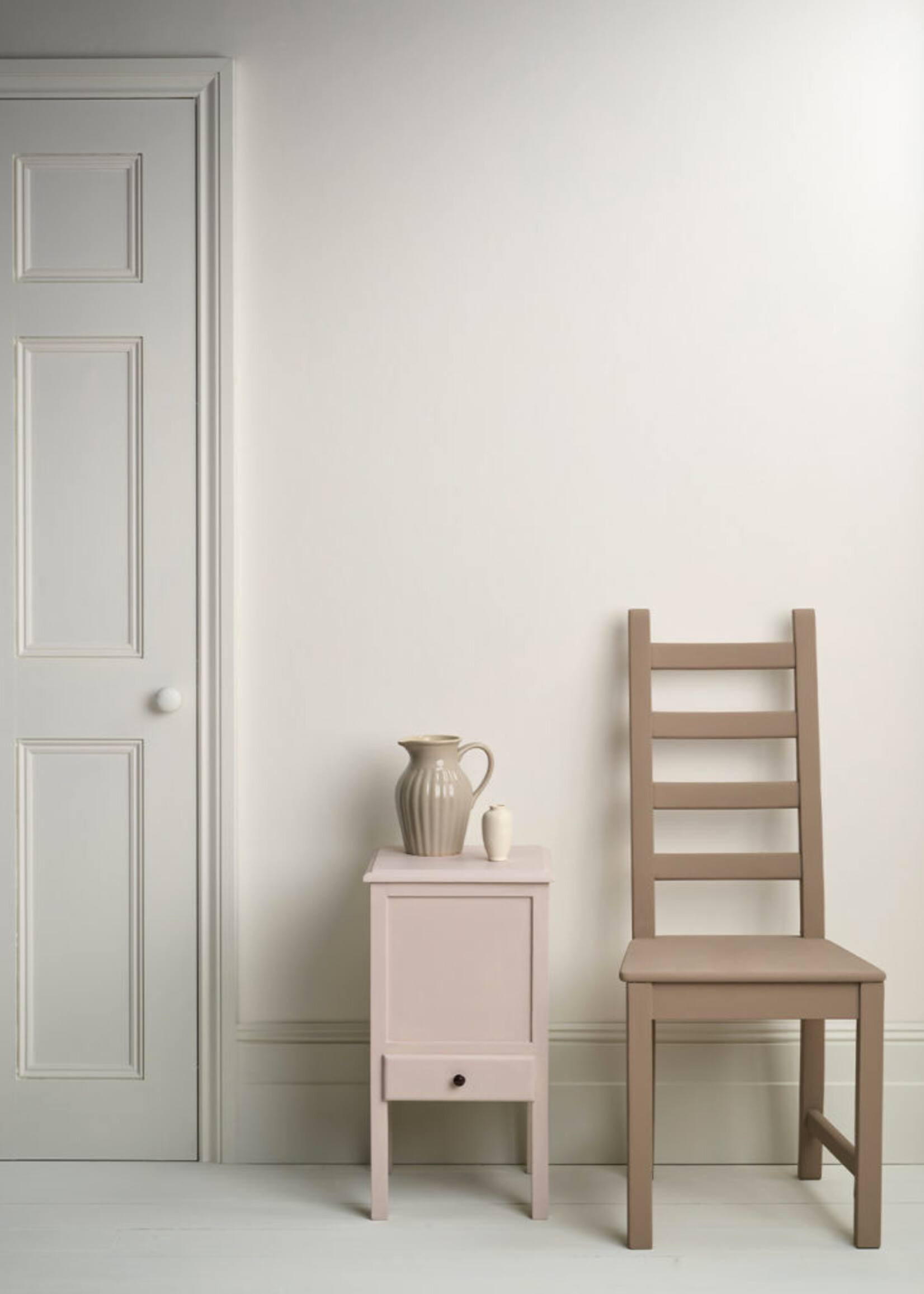 Annie Sloan Pure 750Ml Satin Paint by Annie Sloan