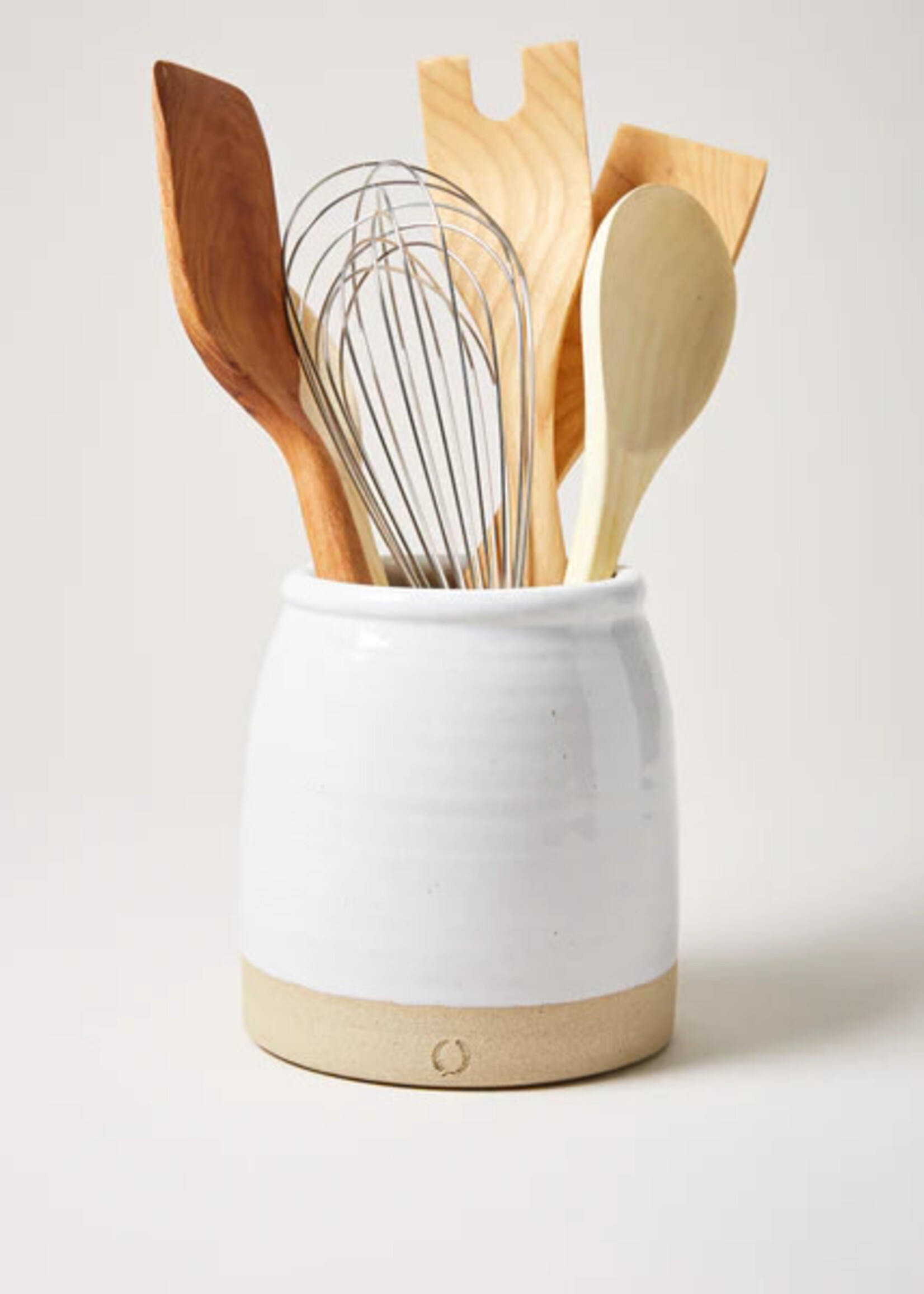 Farmhouse Pottery Beehive Crock (Medium)