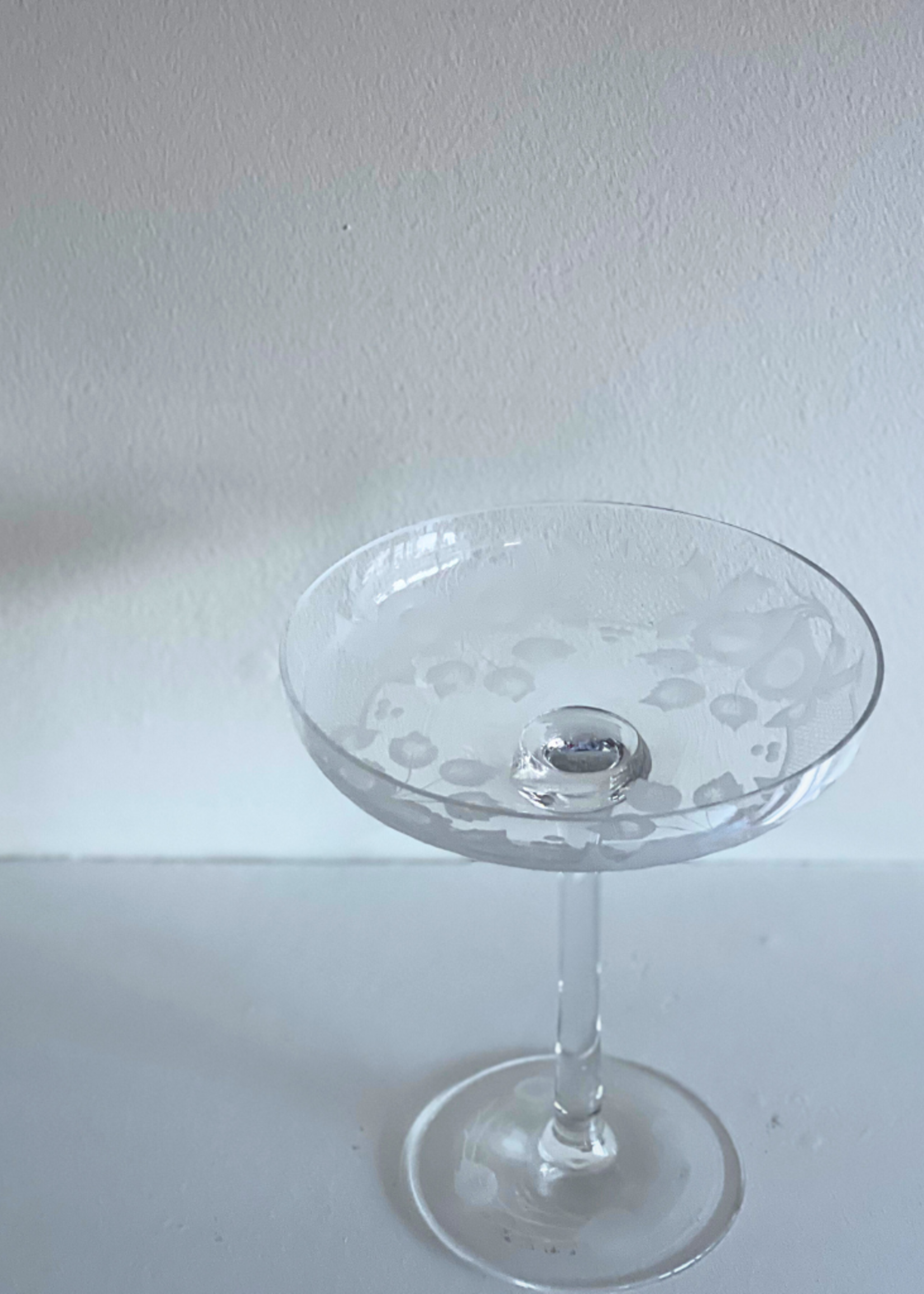 Botanical Etched Crystal Pedestal 5.25"dia. x 6.25"h