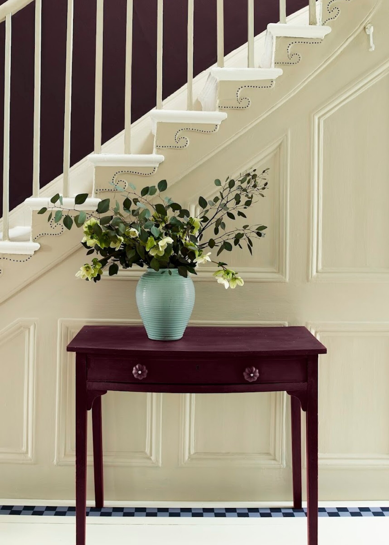 Annie Sloan Chalk Paint® by Annie Sloan - Tyrian Plum 120Ml