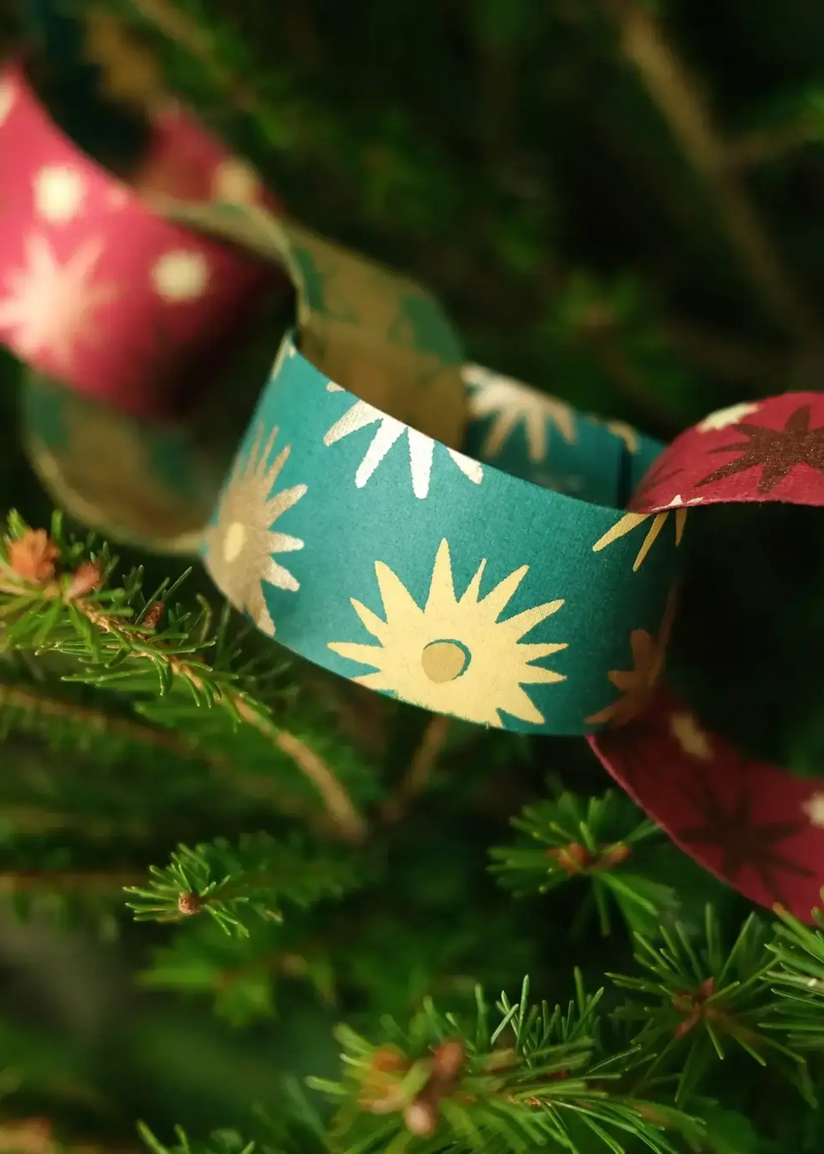 East End Press Festive Paper Chain kit