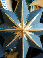 East End Press Twinkling star printed board decoration