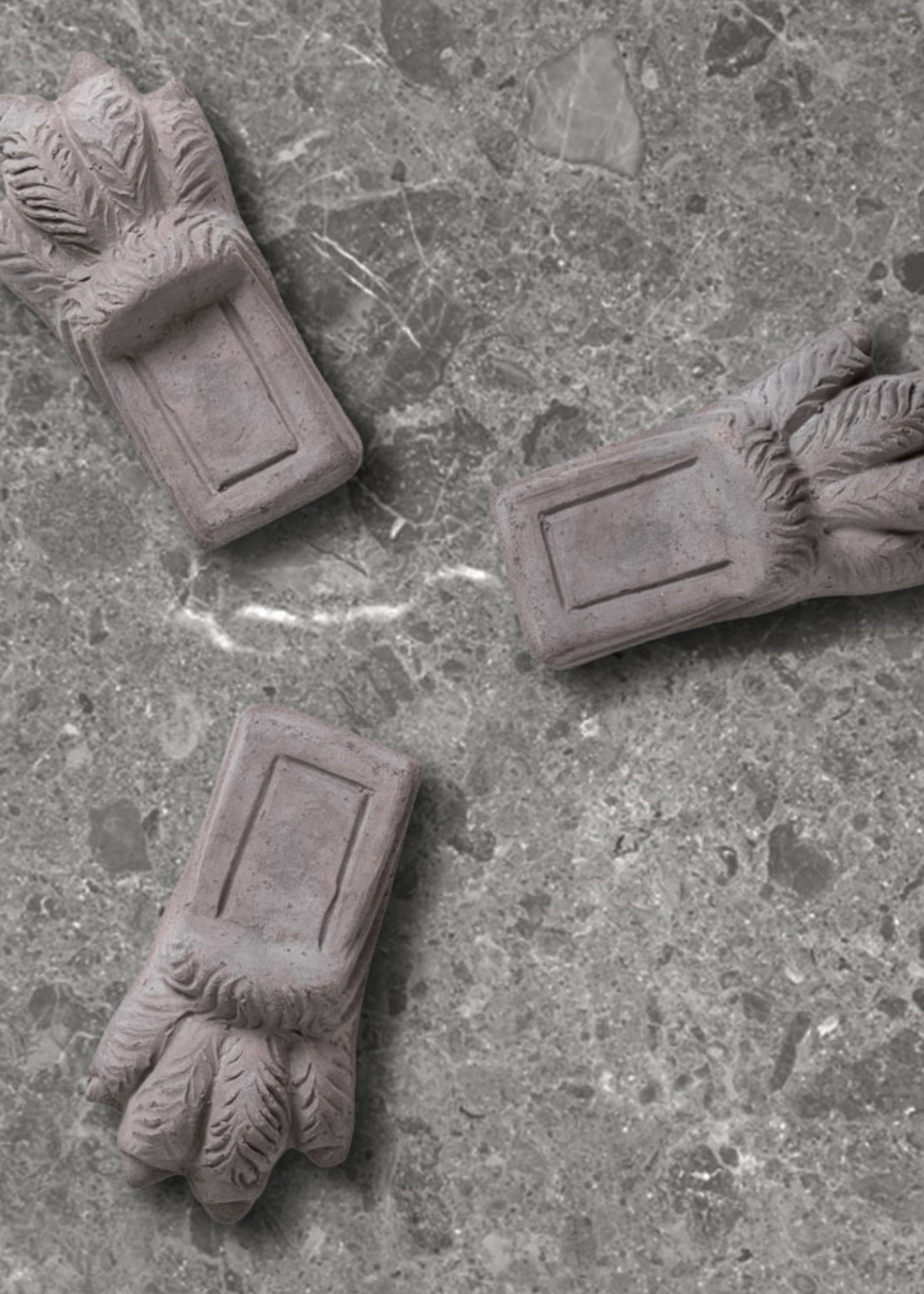 Bergs Potter Bergs Potter Lion Paw, Raw Grey