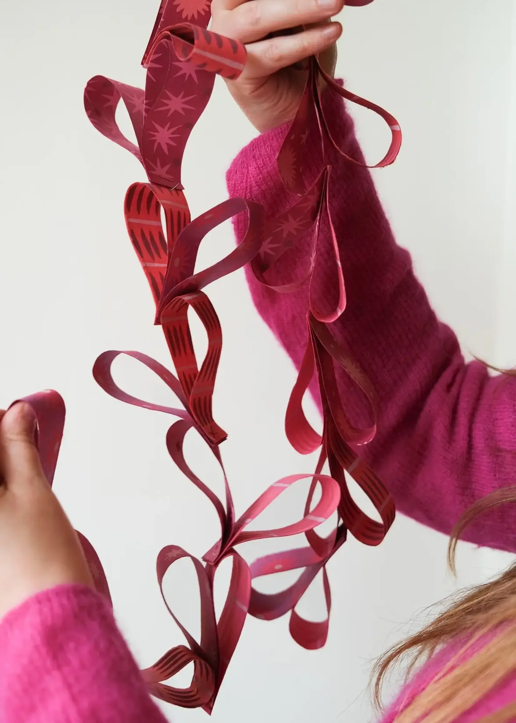 East End Press Pink & Red Paper Chain Kit