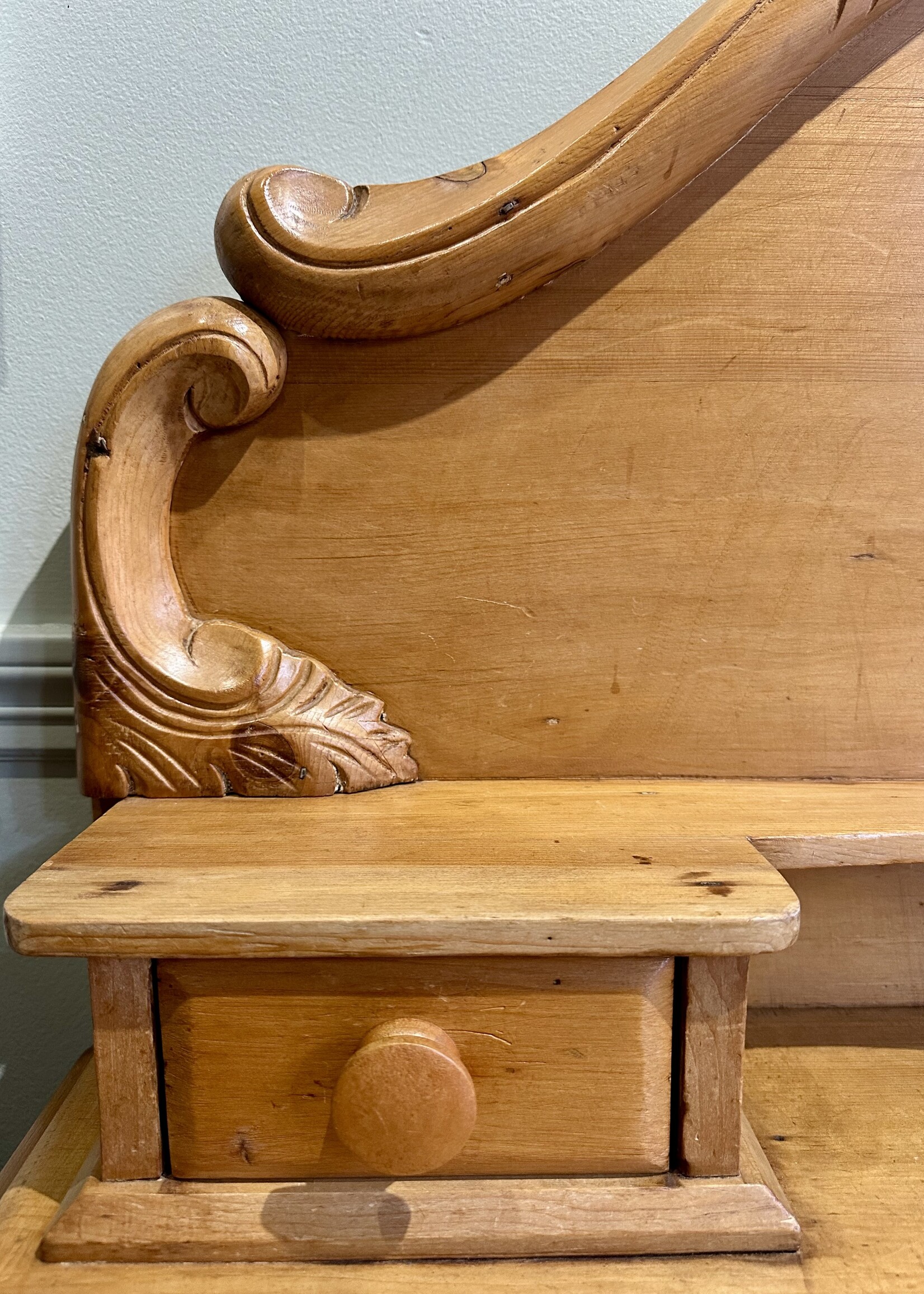 Eastern Canada Sideboard, Pine