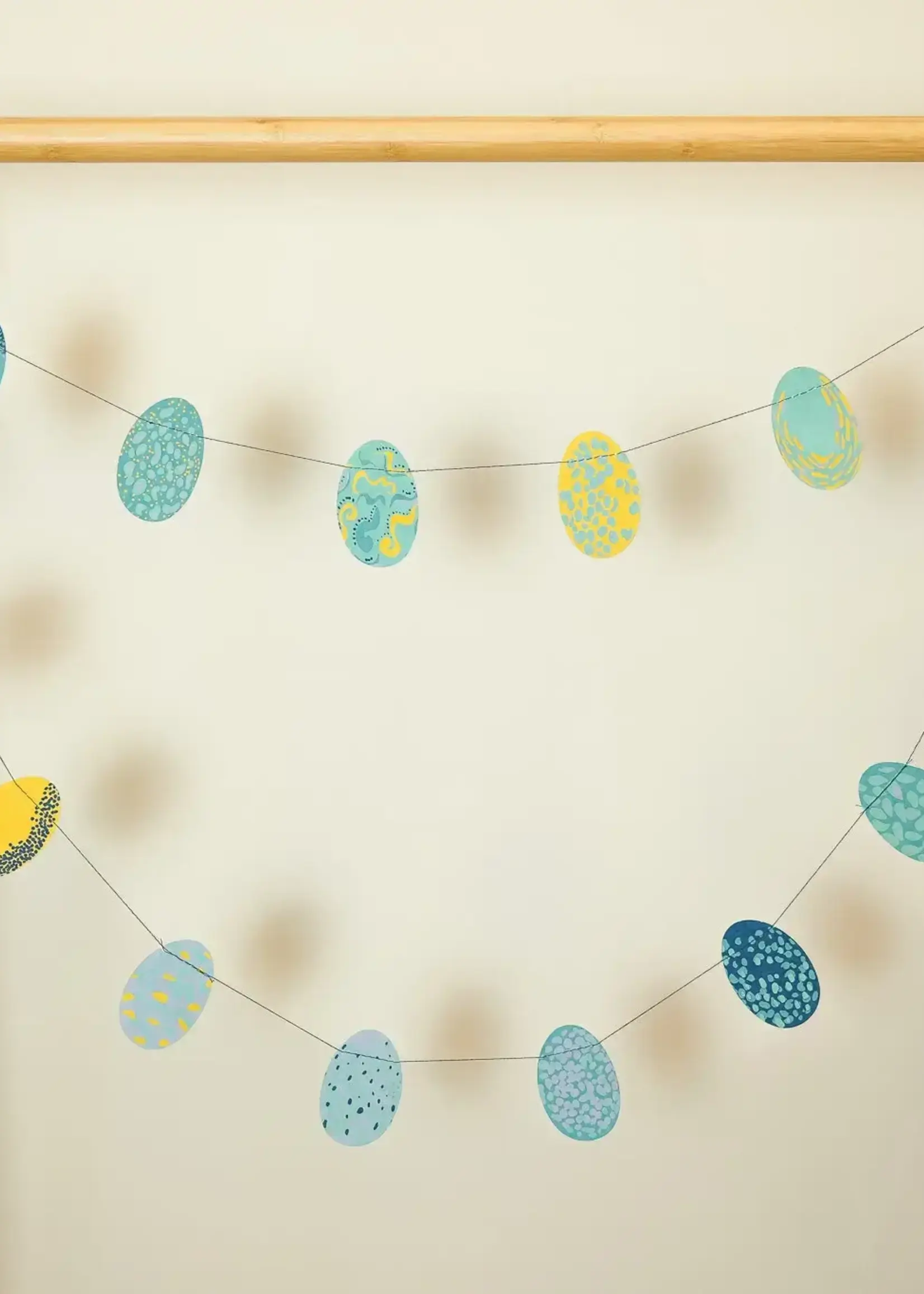 East End Press Blue Speckled Eggs Sewn Garland