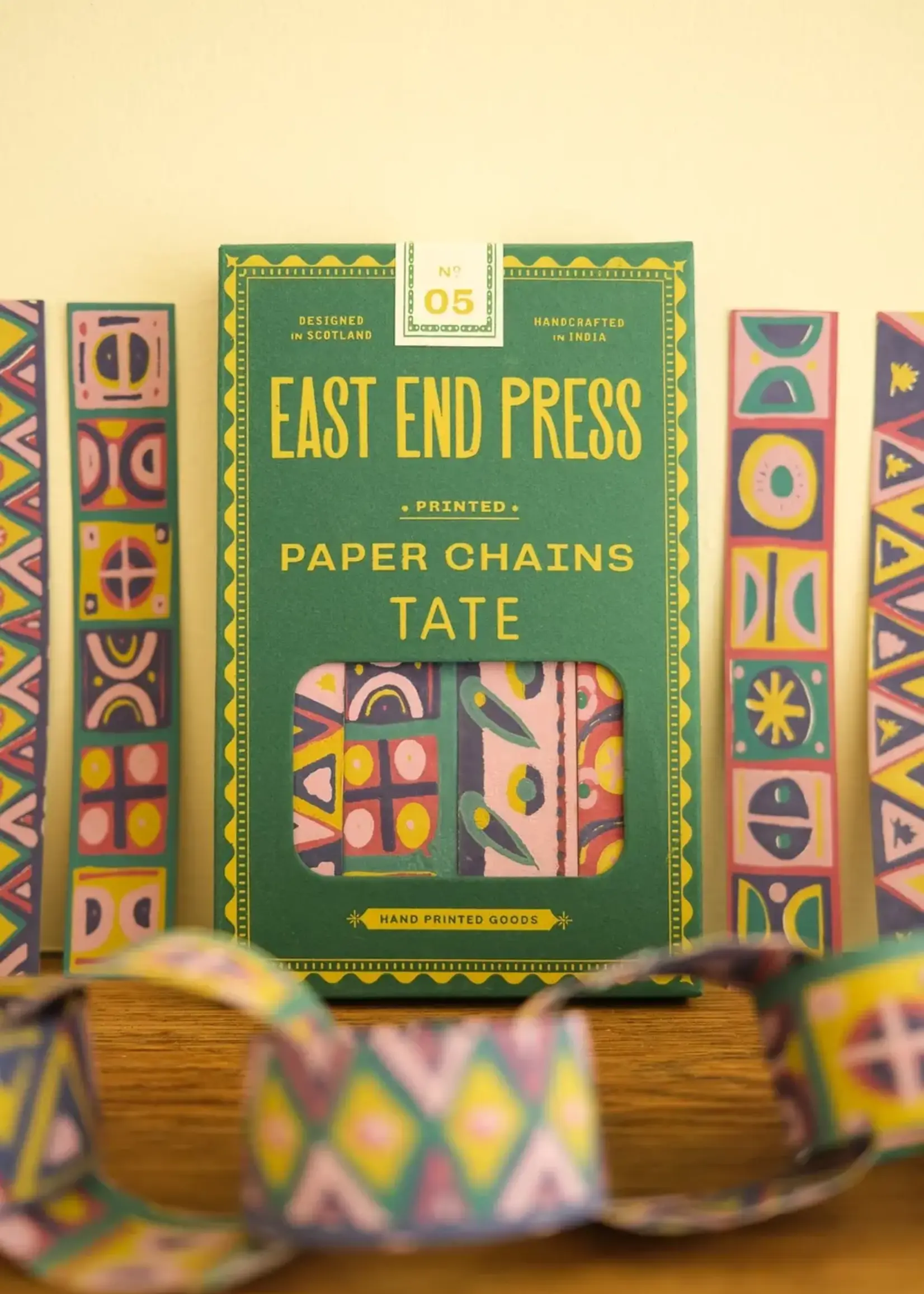 East End Press Bloomsbury Paper Chain Kit, East End Press