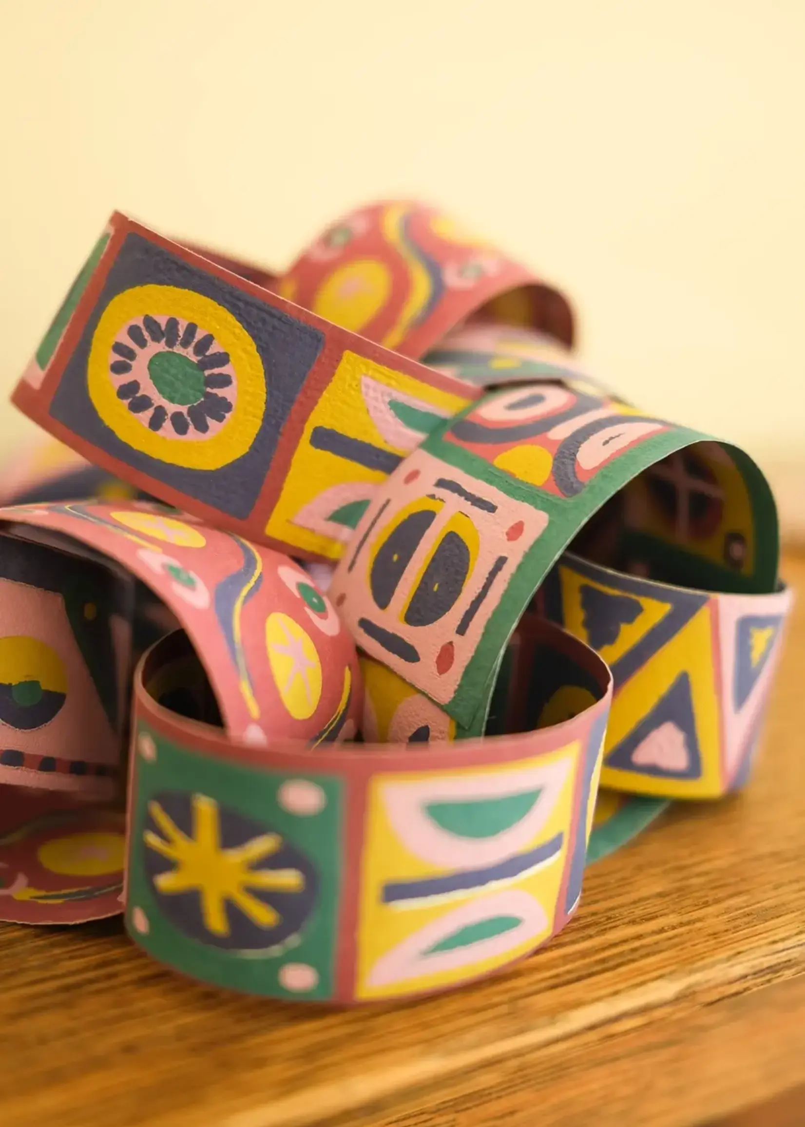 East End Press Bloomsbury Paper Chain Kit, East End Press