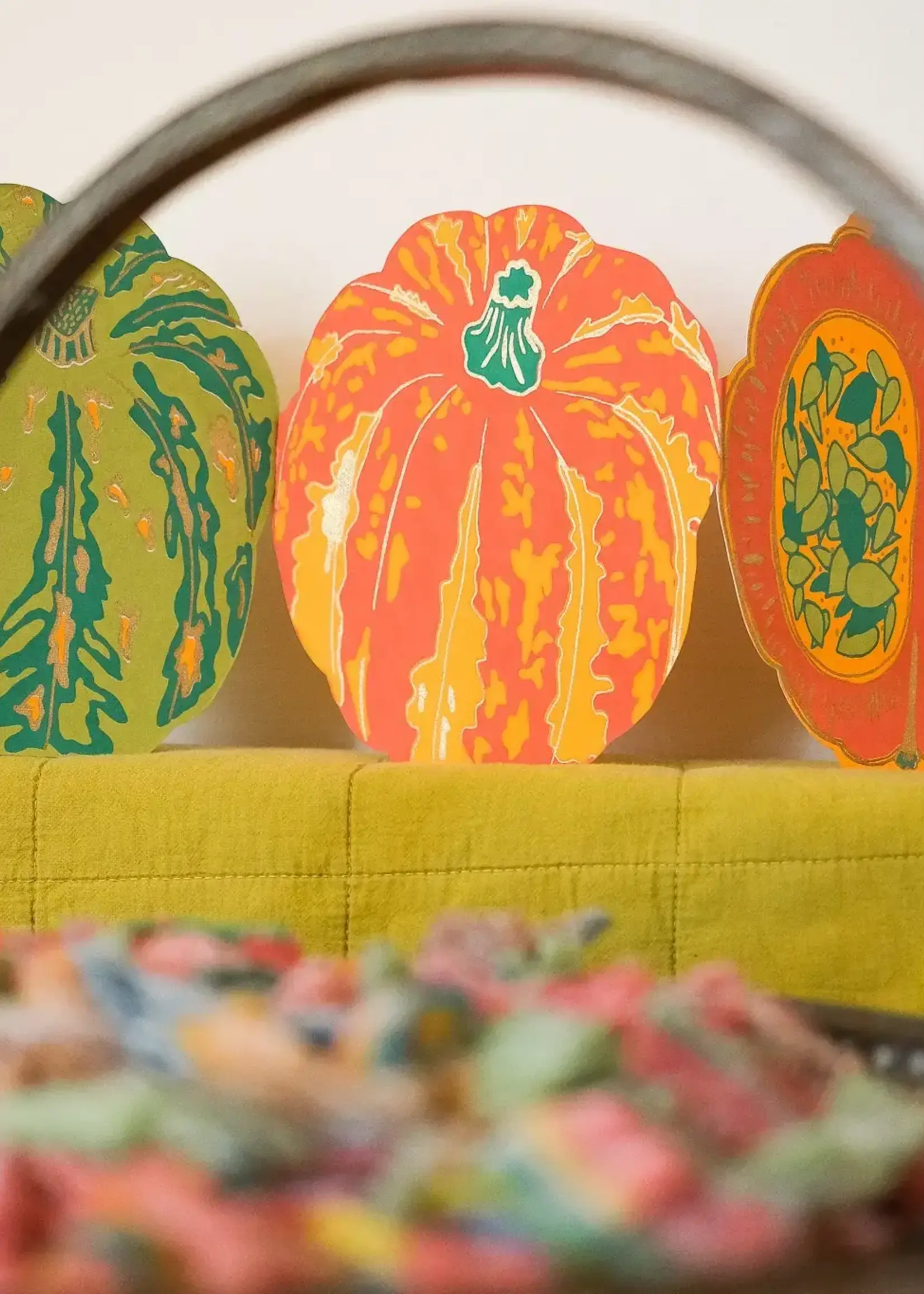 East End Press Pumpkins Concertina Garland