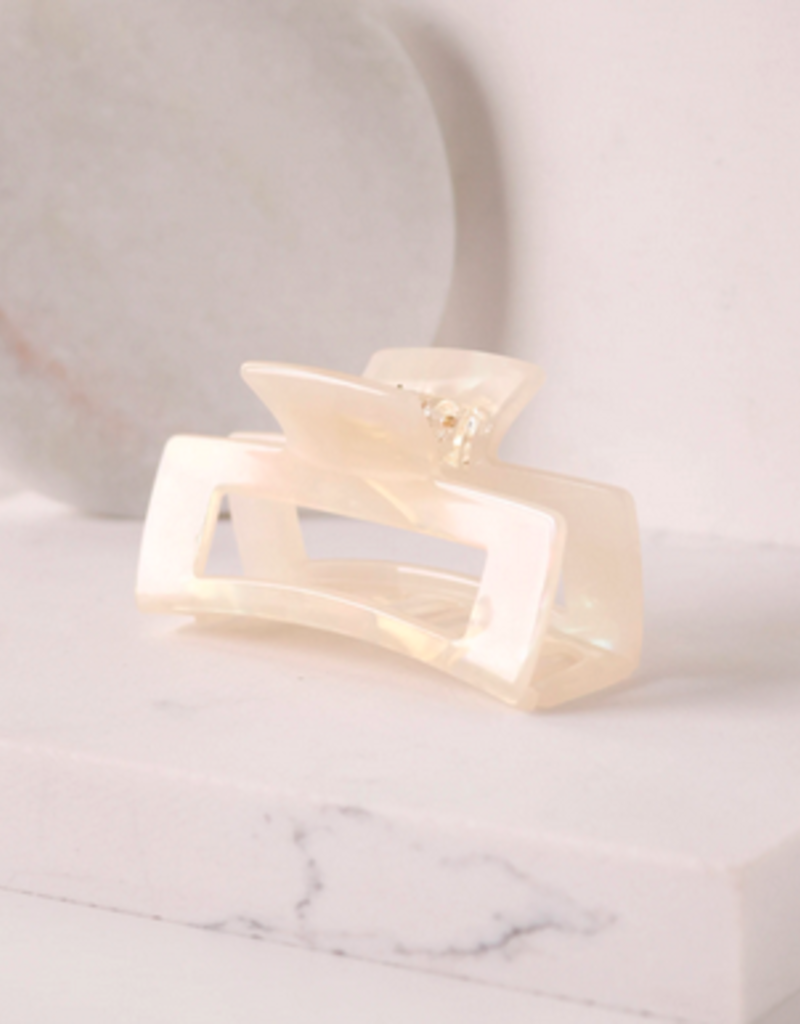 Reese Claw Clip 3" - Creme