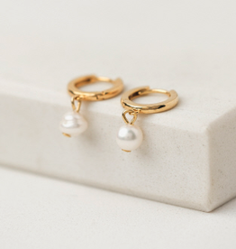 Amari Pearl Hoop Earrings - Gold