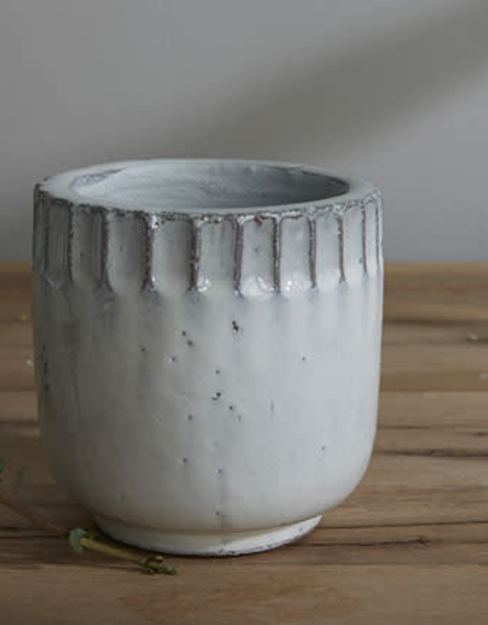 Small White Kanab Pot H4.75"