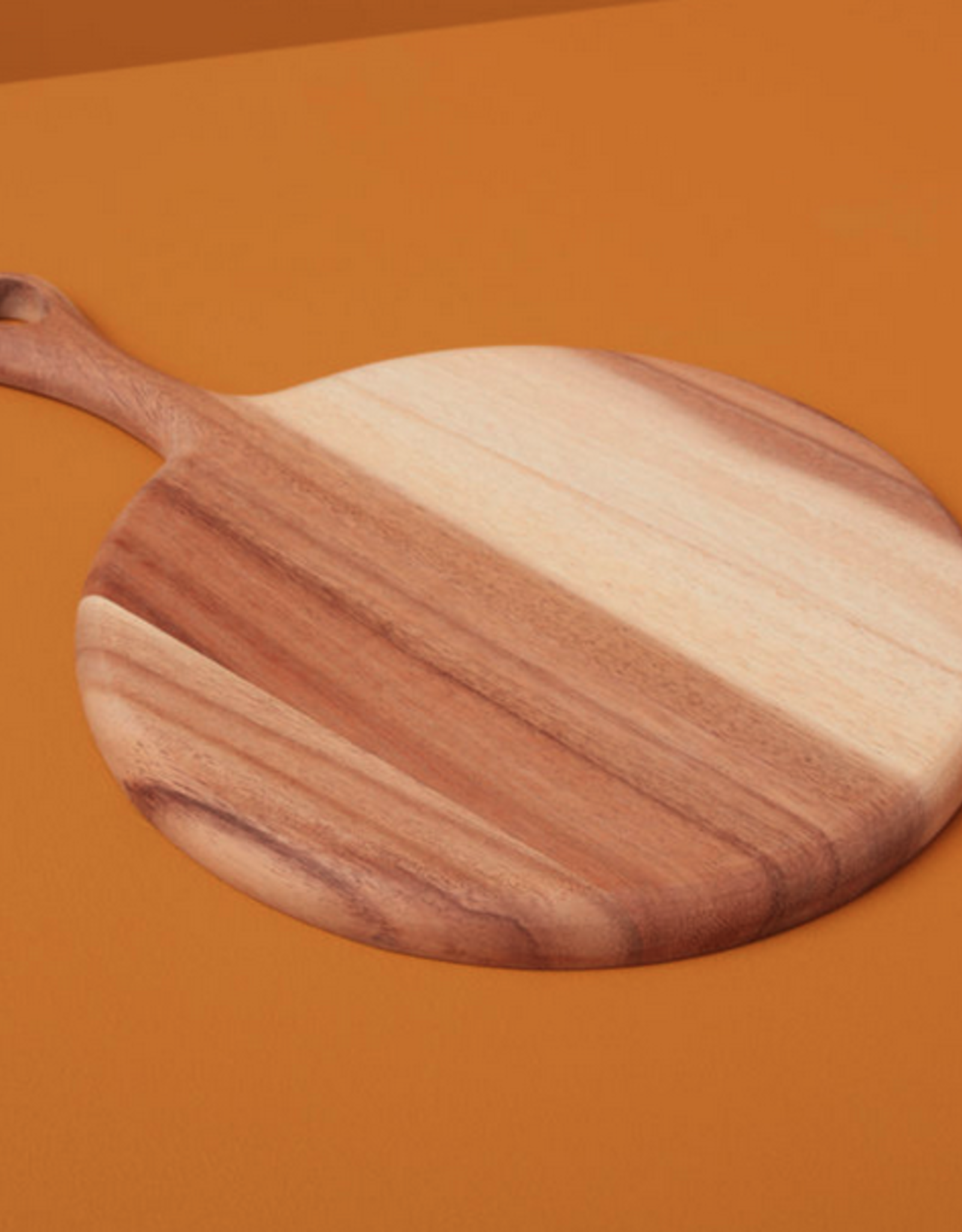 Small Round Acacia Wood Board with Handle D8"