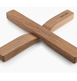 Oak Magnetic Trivet