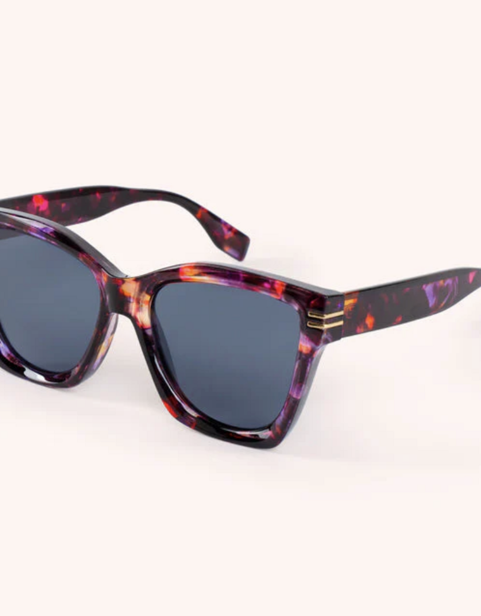 Sunglasses - Isolde in Claret Tortoise