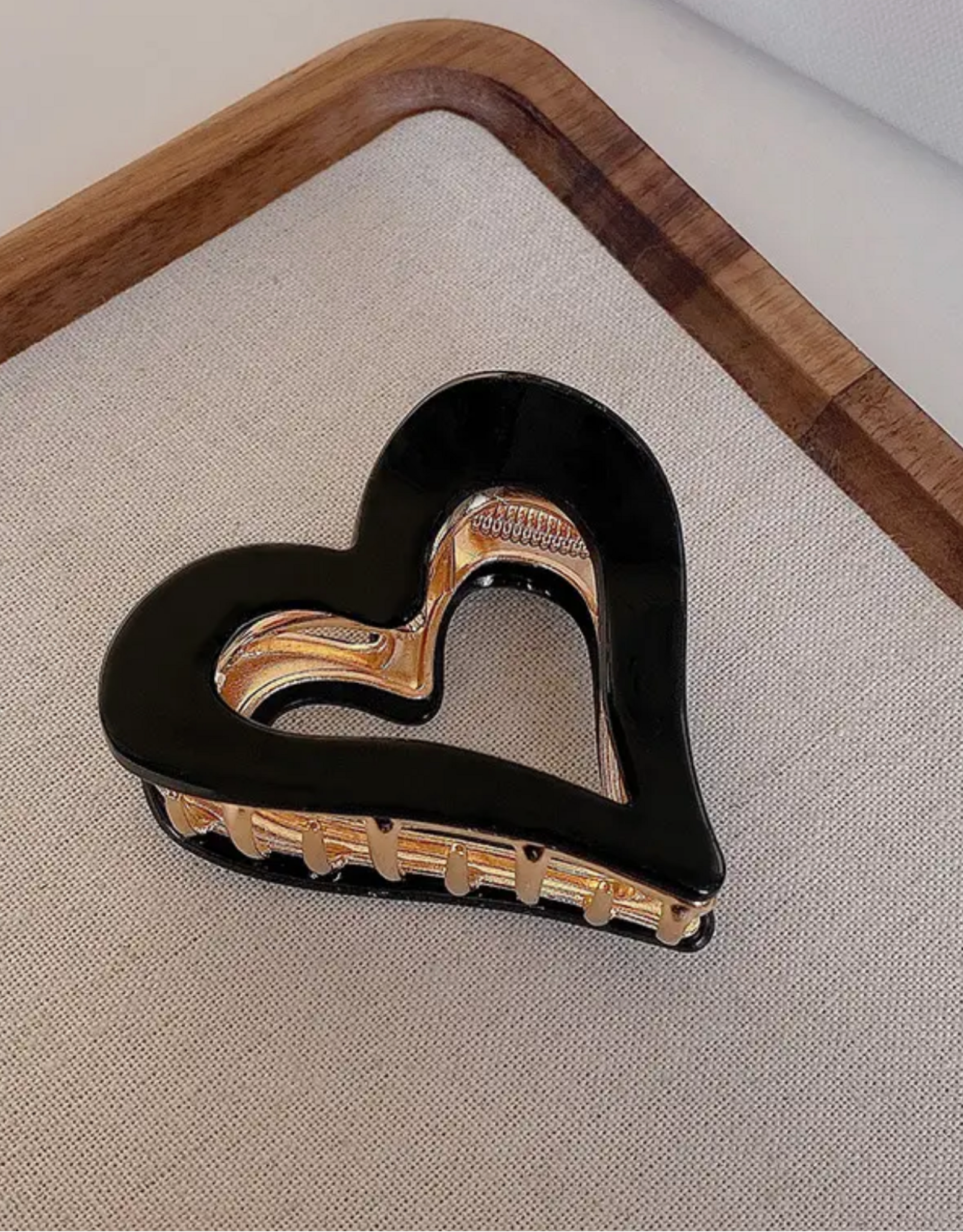 Black and Gold Heart Claw Clip