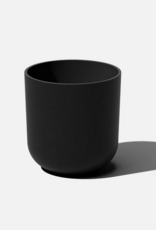 Medium Black Kona Fifteen Planter with Tray D15" H15.25"