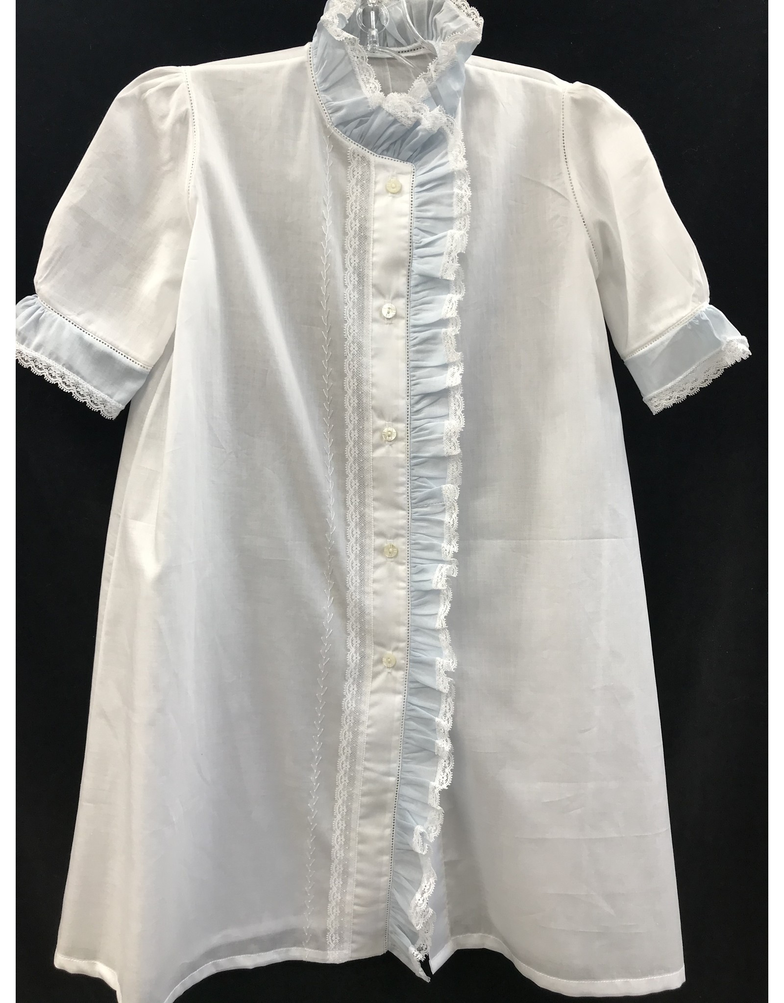 DAYGOWN INFANT WHITE/BLUE RUFFLE