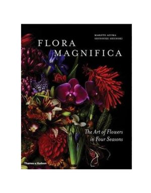 Flora Magnifica: The Art of Flowers in Four Seasons