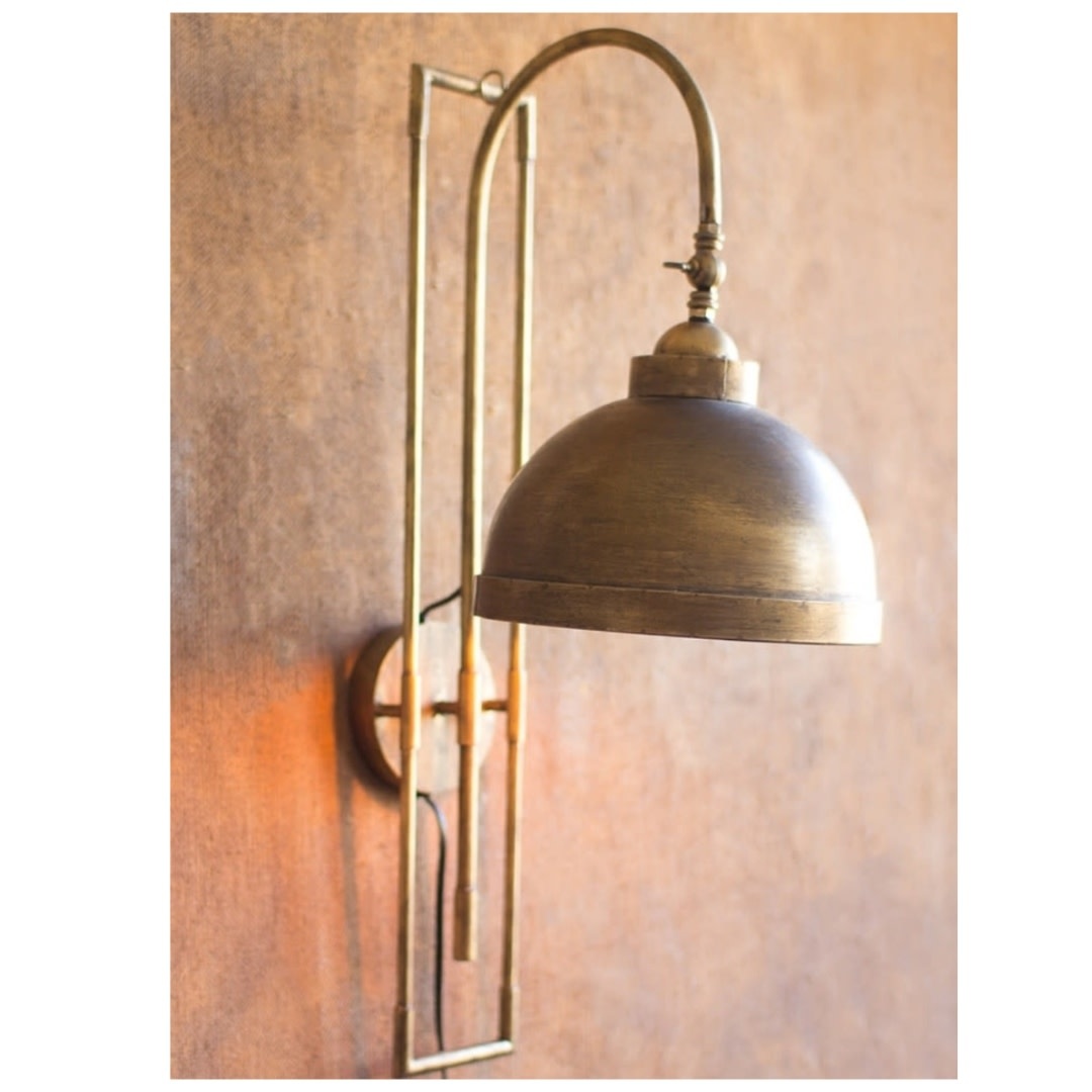 Metal Wall Light w/Antique Brass Finish, 15.5"x10"