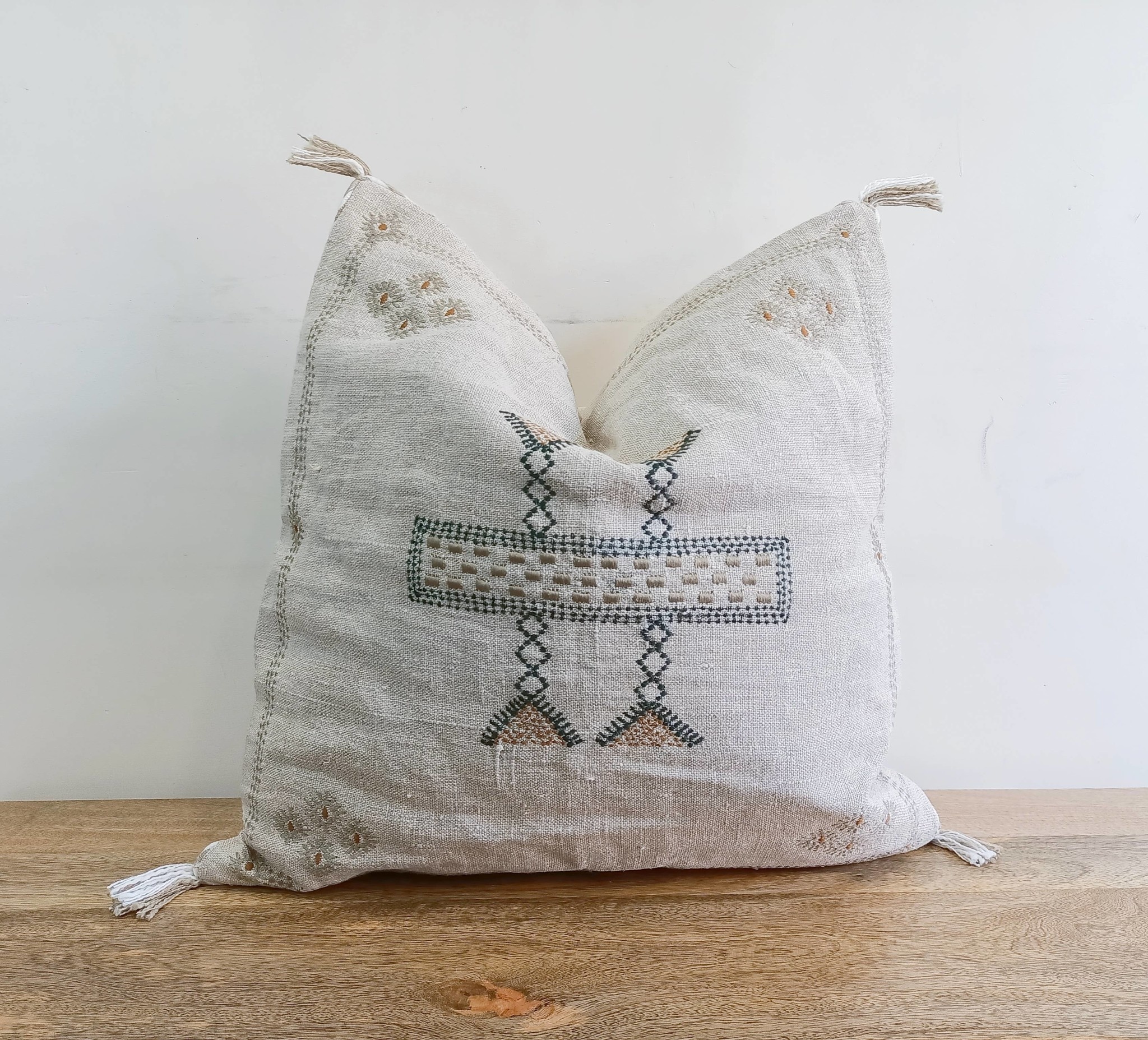 Sabra Silk Inspired Linen Pillow, 20x20