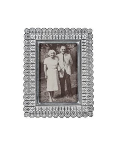 Carved Wood Photo Frame, 4x6 - Knotty and Board Interiors