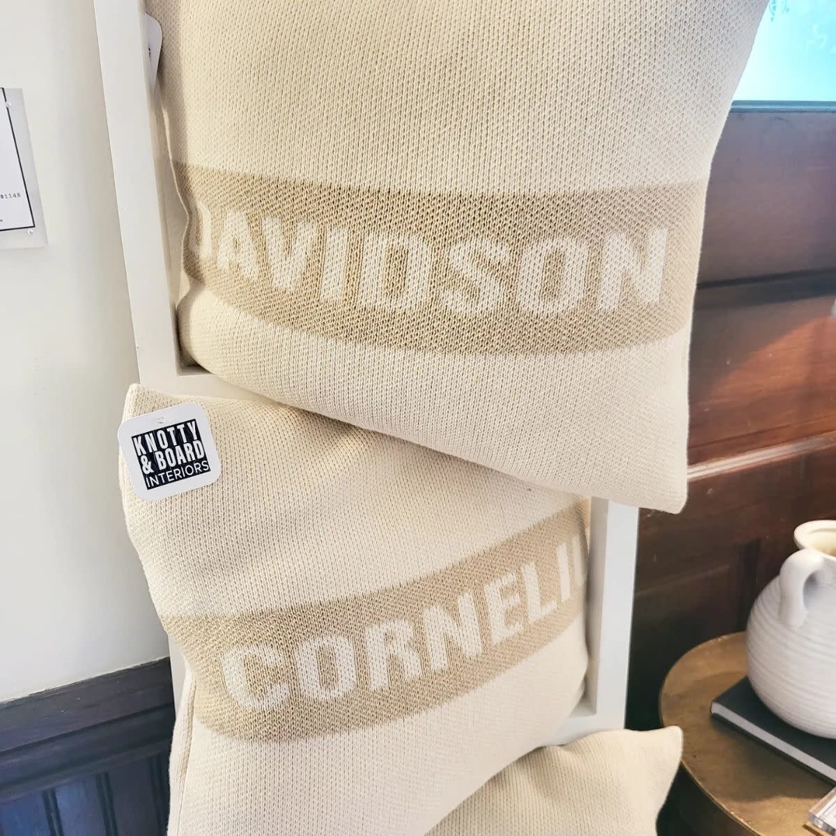 LKN Custom Knit Pillow Davidson 18x18