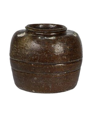 Vintage Bean Pot, available for local pick up