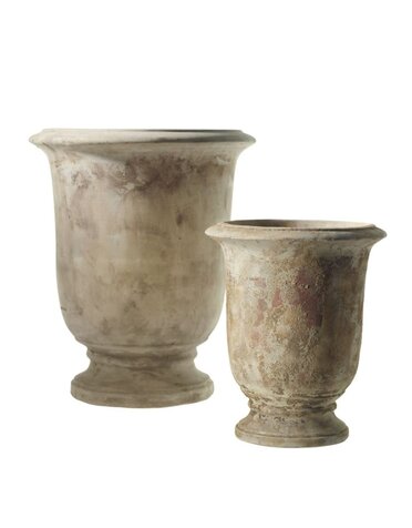 Tuscano Urn 22.5"x 26" Terracotta Available For Local Pick Up