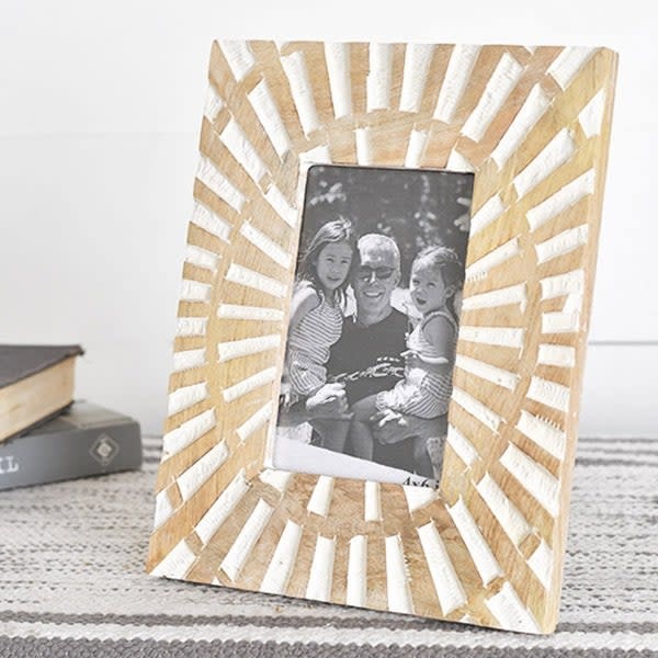 Carved Wood Photo Frame, 4x6 - Knotty and Board Interiors