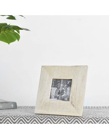 Carved Wood Photo Frame, 4x6 - Knotty and Board Interiors