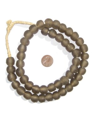 Groundhog Grey Recycled Glass Beads, 14 mm