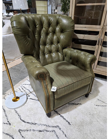 Sherrill Recliner L1662, Odelm Recliner, Green Leather w/Cont Fabric